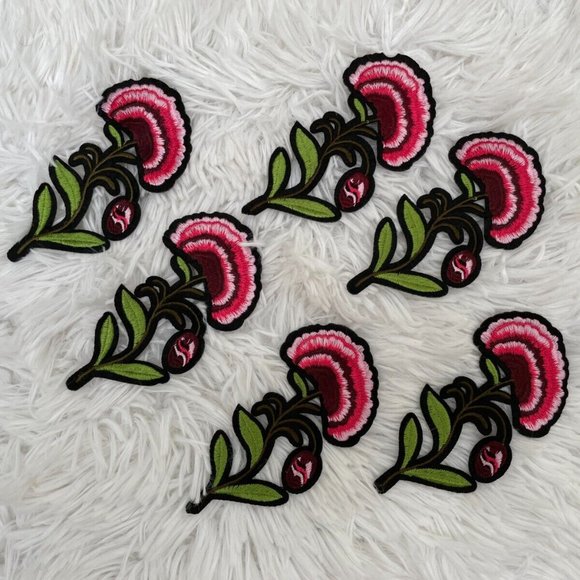 Flower Patches Lot of 6 Patches Red/Green Embroidery Iron On Patches Set of 6 - Picture 6 of 10
